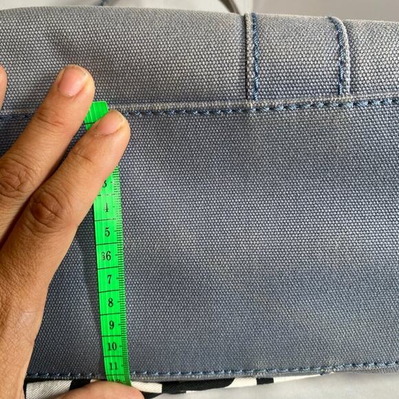 Marc Jacobs The Tote bag Blue shadow Medium - Picture 15 of 15